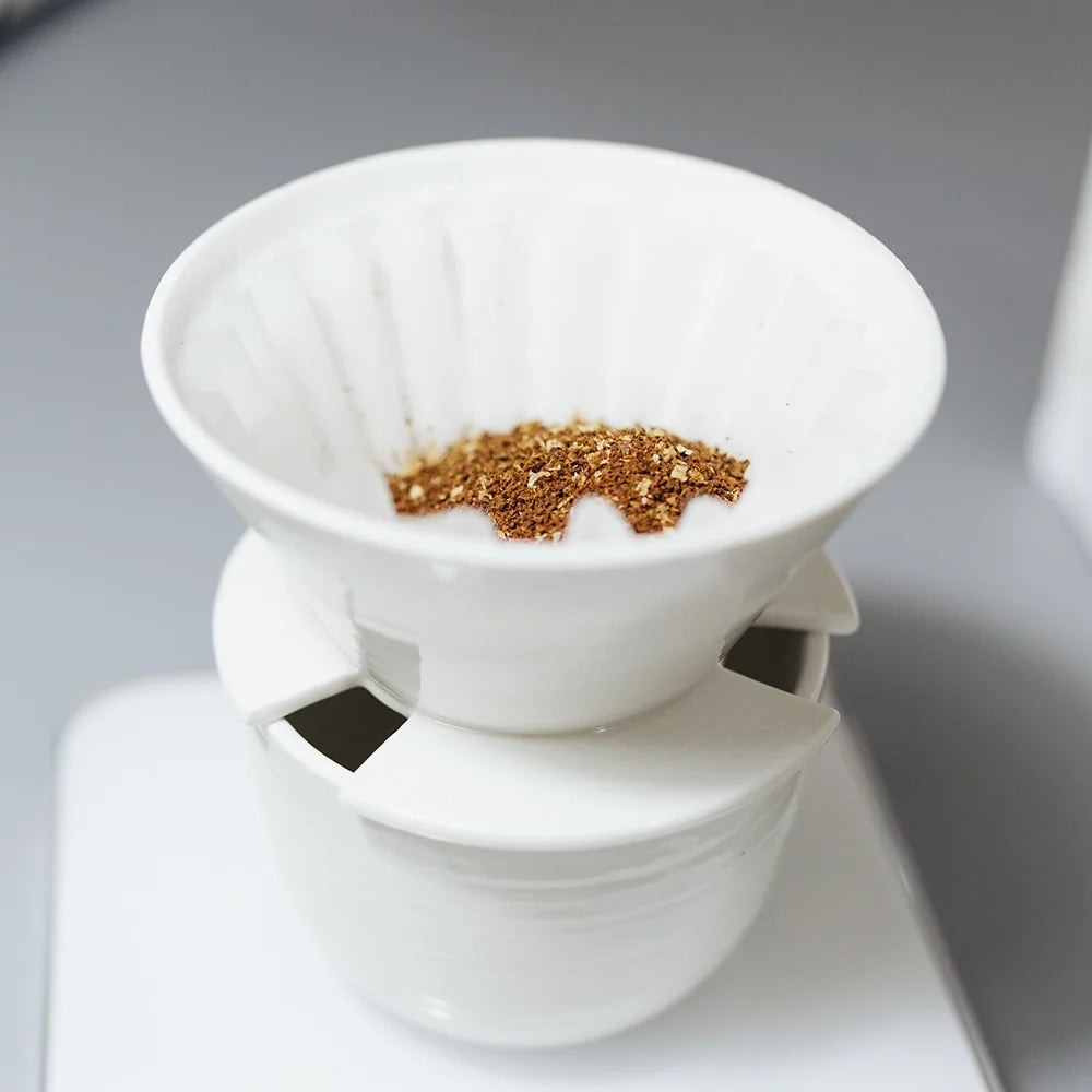 April Pour Over Ceramic Brewer – Manual Coffee Dripper